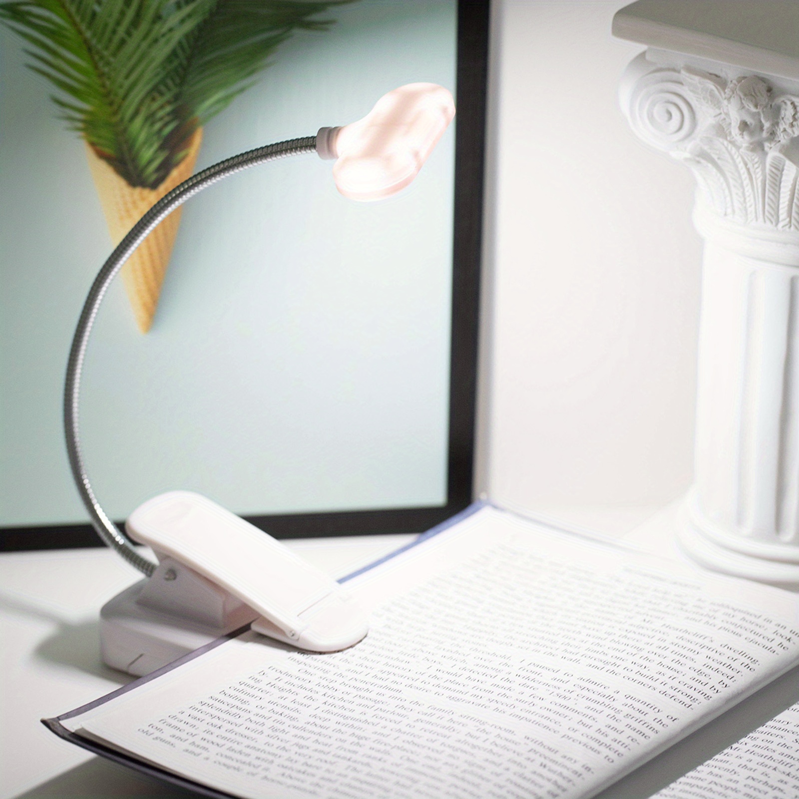 Flexible USB-rechargeable LED clamp-on reading lamp, portable desktop lamp for home and office décor detail view 6